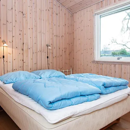 10 Person In B Rkop Egeskov (Syddanmark)